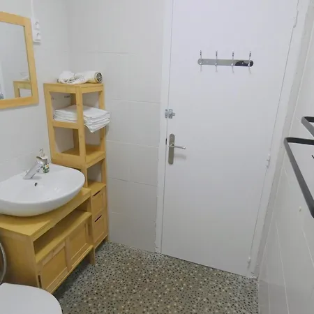 37M2 Lumineux Face Gare Sncf, Wifi Et Cafe Et The Offerts Apartment Orleans Exterior photo